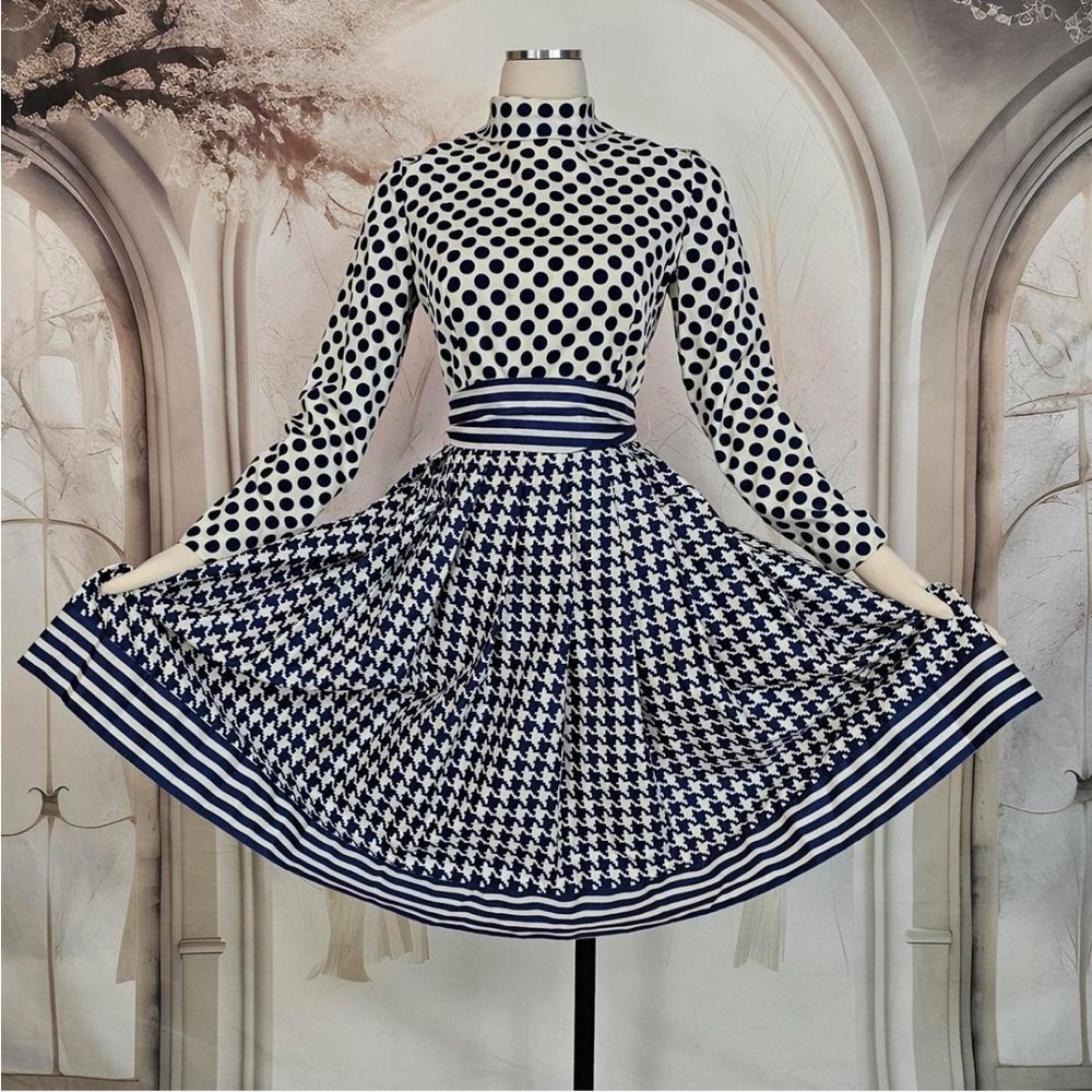 1960s Saks  5th Ave Dress